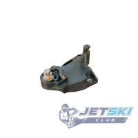 Кронштейн узла заднего хода левый Yamaha 6CS-R1341-00-00`